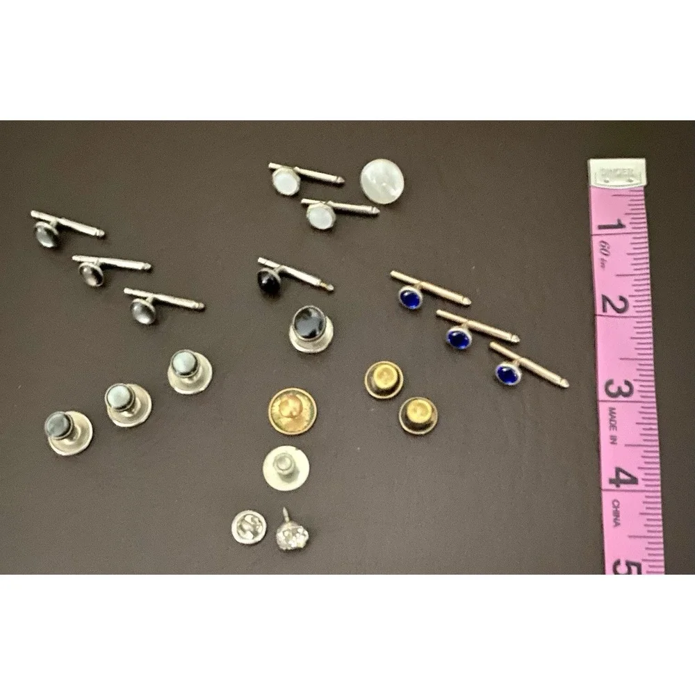 The Unbranded Brand cufflinks cuff